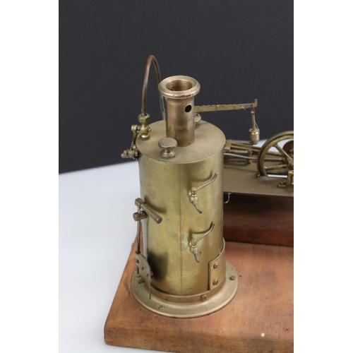 315 - Brass stationary steam engine on wooden base, 10 x 9