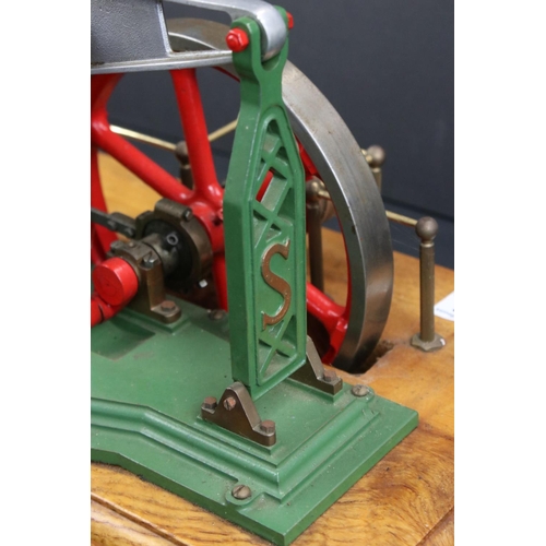 317 - Stuart Turner Beam Stationary Engine in main body green, on wooden base, 14.5 x 9