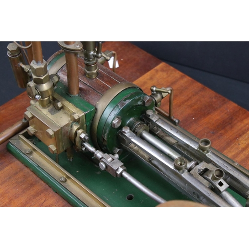 322 - Stationary Beam Engine in main body green on wooden base, unmarked, 25 x 16