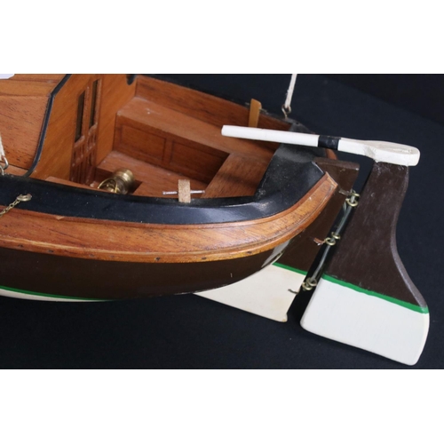 328 - Two wooden model boats, both well made, features a Runabout (26