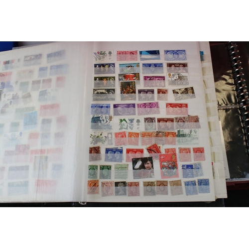 400B - Quantity of Stamps in Albums, Stock-books, Reference Books - British, Commonwealth, World, etc