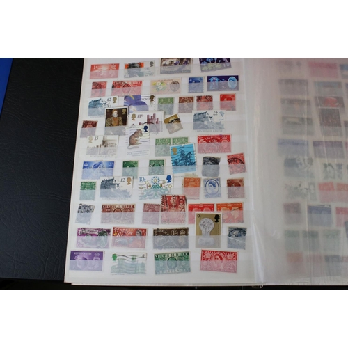 400B - Quantity of Stamps in Albums, Stock-books, Reference Books - British, Commonwealth, World, etc