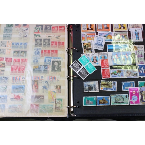 400B - Quantity of Stamps in Albums, Stock-books, Reference Books - British, Commonwealth, World, etc