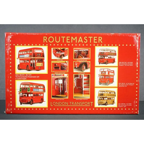 1084 - Boxed ltd edn Sun Star 2908 Routemaster WLT 870, The first production Routemaster with a Leyland eng... 