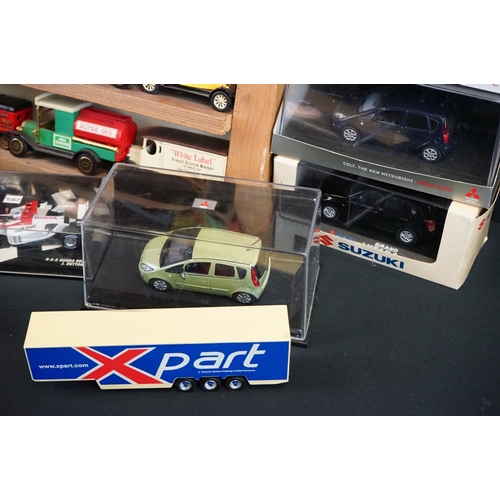 1087 - 24 Boxed / cased diecast models to include 2 x Paul's Model Art Minichamps (1:18 scale Bar 01 Supert... 