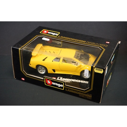 1088 - Eight Boxed Maisto Special Edn diecast models to include 7 x 1:18 scale (Dodge Viper GTS, Jaguar XJ ... 