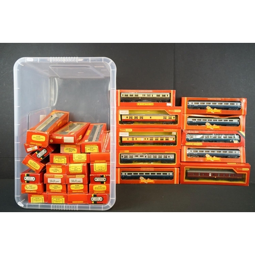 155 - 35 Boxed Hornby / Triang OO gauge items of rolling stock to include R233 Pullman Coach Brake, R430 B... 