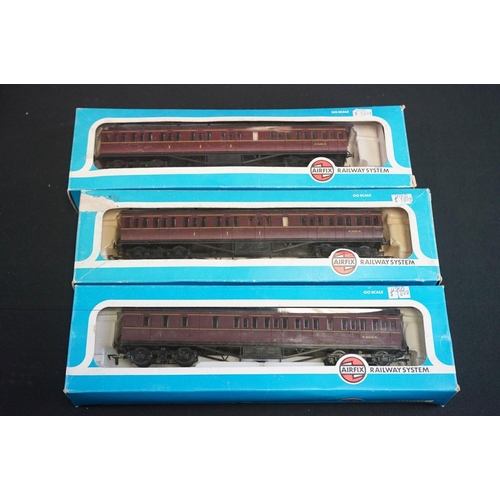 159 - 27 Boxed OO gauge items of rolling stock to include 9 x Lima, 6 x Replica Railways, 4 x Palitoy Main... 