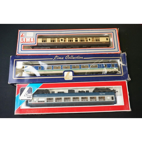 159 - 27 Boxed OO gauge items of rolling stock to include 9 x Lima, 6 x Replica Railways, 4 x Palitoy Main... 