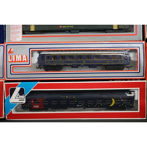 180 - 24 Boxed HO / OO gauge items of rolling stock to include 18 x Lima, 1 x Roco, 2 x Ibertren, 1 x Joue... 