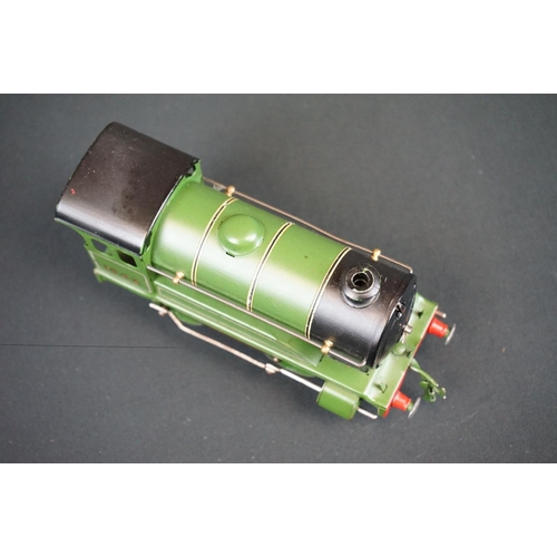 185 - Two Clockwork Hornby O gauge locomotives to include GWR 4-4-2 and a Type 501 1842 with key