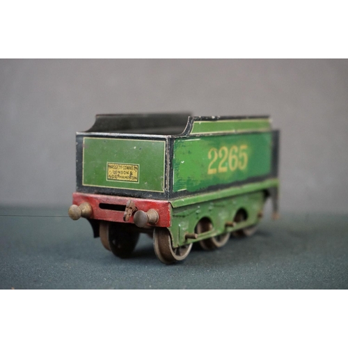 187 - Bassett Lowke O gauge clockwork Princess Elizabeth 4-4-0 locomotive with tender, no key, paint wear