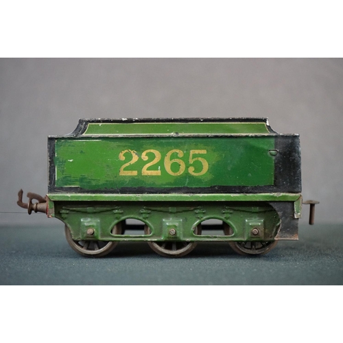 187 - Bassett Lowke O gauge clockwork Princess Elizabeth 4-4-0 locomotive with tender, no key, paint wear