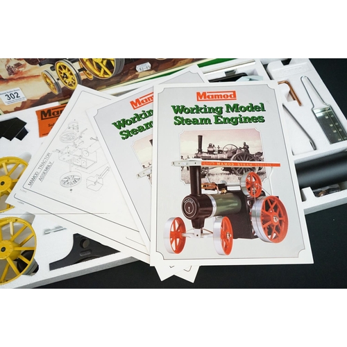 302 - Boxed Mamod Traction Engine Kit live steam model, complete and unused with instructions