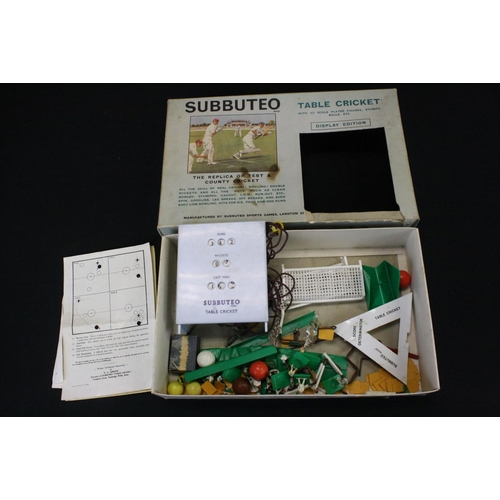 410 - Subbuteo - Collection of HW Subbuteo to include 6 x teams featuring Plymouth home, Celtic, Blackpool... 