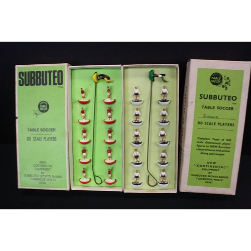 411 - Subbuteo - Five boxed HW / LW teams, colours include Liverpool, Sunderland, England, Chelsea & Manch... 