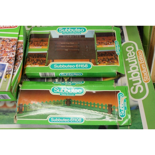 412 - Subbuteo - Collection of LW & HW Subbuteo to include 2 x boxed Grandstand, many balls featuring Tang... 