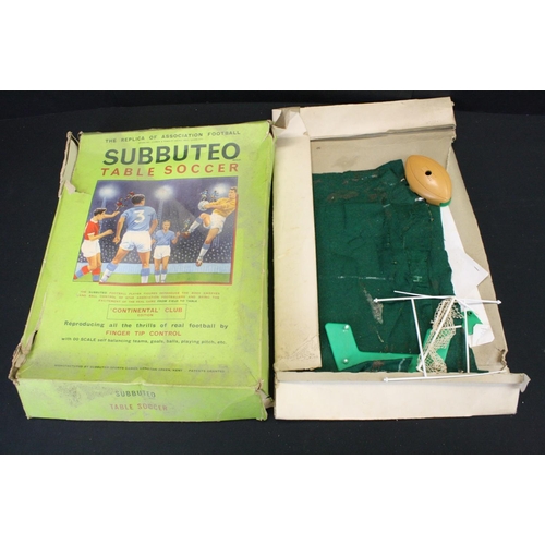 412 - Subbuteo - Collection of LW & HW Subbuteo to include 2 x boxed Grandstand, many balls featuring Tang... 