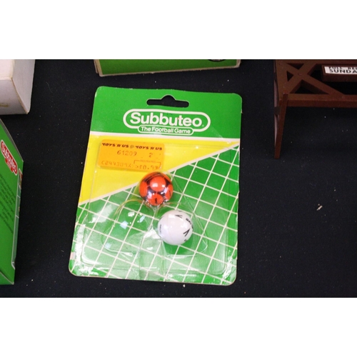 413 - Subbuteo - Quantity of HW & LW accessories to include boxed Goals, boxed football & rugby teams, box... 