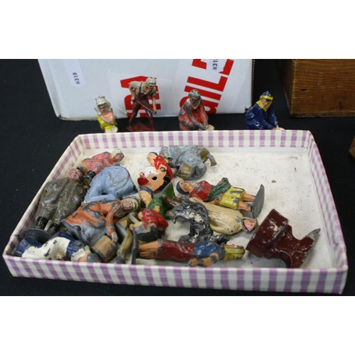 447A - Collection of mid 20th C play worn lead/metal figures, to include Britains and Timpo, featuring zoo ... 