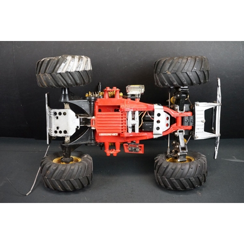 402A - Group of radio controlled cars and accessories to include Neko Rover Mini Monte Carlo in purple, Aco... 