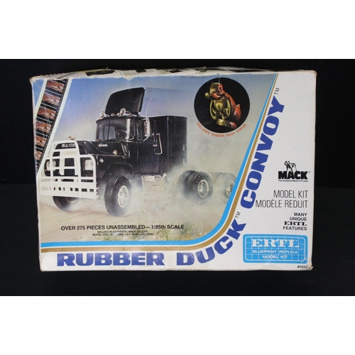 380 - Boxed & unbuilt ERTL Blueprint Rubber Duck Convoy 1/25th scale plastic model kit no. 8036, with inst... 