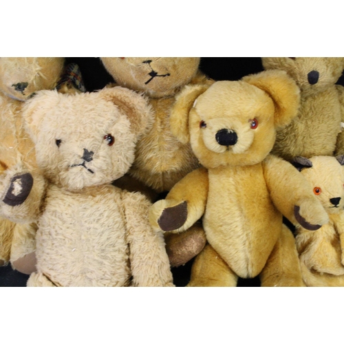 471 - Fifteen Teddy Bears including Dean's Golden Mohair Bear. Limited Edition Lexie Haworth ' Edward Bear... 