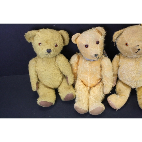 471 - Fifteen Teddy Bears including Dean's Golden Mohair Bear. Limited Edition Lexie Haworth ' Edward Bear... 