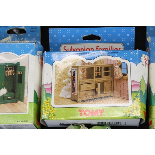 478 - 20 Boxed Tomy Sylvanian Families sets & accessories to include Glass Fronted Bookcase 3296, Baden & ... 