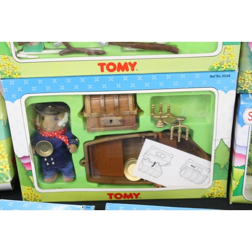 478 - 20 Boxed Tomy Sylvanian Families sets & accessories to include Glass Fronted Bookcase 3296, Baden & ... 