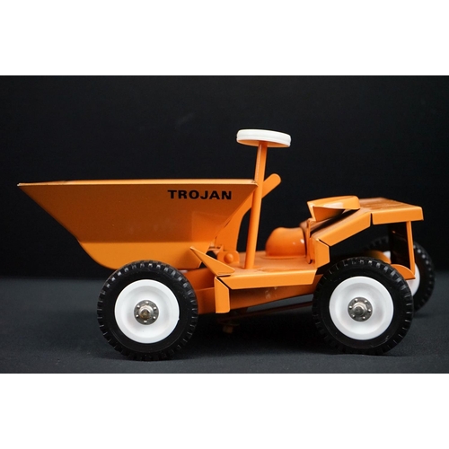 436 - Boxed Sutcliffe Model Trojan Dumper Steel Construction model in orange, ex