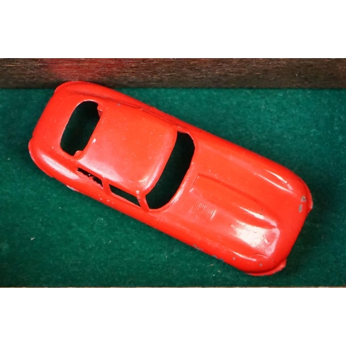 1206 - Over 40 diecast models from the mid 20th C to contemporary examples featuring Matchbox Lesney, Corgi... 