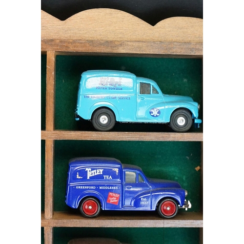 1206 - Over 40 diecast models from the mid 20th C to contemporary examples featuring Matchbox Lesney, Corgi... 