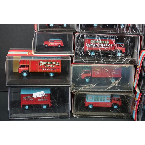 1210 - 35 Cased Oxford Diecast Chipperfields Circus models to include 18 x ltd edn examples with COAs - mos... 