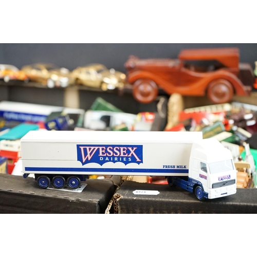 1246 - Collection of over 350 diecast models, mostly Lledo, to include cars, commercials, trams, buses etc,... 