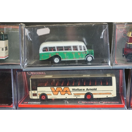 1251 - 28 Cased Corgi Original Omnibus 1:76 ltd edn diecast models, mostly sealed with COAs, to include 451... 