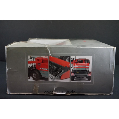 1259 - Boxed Schuco 1:32 scale Massey Ferguson Mahdrescher 9895 combine harvester diecast model (diecast ex... 