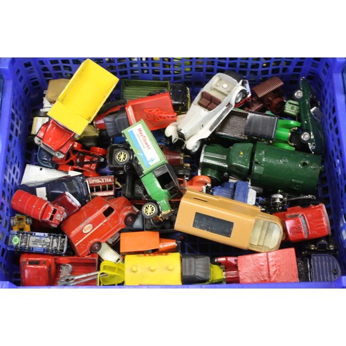 1295 - Over 225 play worn diecast models to include Matchbox, Dinky, Corgi and Maisto, featuring Matchbox B... 