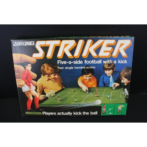 422 - Striker by Parker - Five boxed sets to include a team set, Diving Goalkeepers set 31196, Floodlights... 