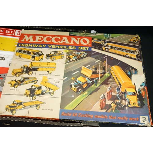 508 - Boxed Meccano Highway Vehicles Set 3 (unchecked for completeness, tearing to box edges), plus a quan... 