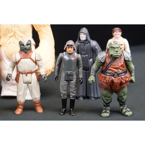 1658 - Star Wars - 26 Original Star Wars figures in play worn condition to include Ugnaught, 2 x Wicket, Pr... 