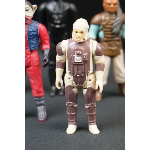 1658 - Star Wars - 26 Original Star Wars figures in play worn condition to include Ugnaught, 2 x Wicket, Pr... 