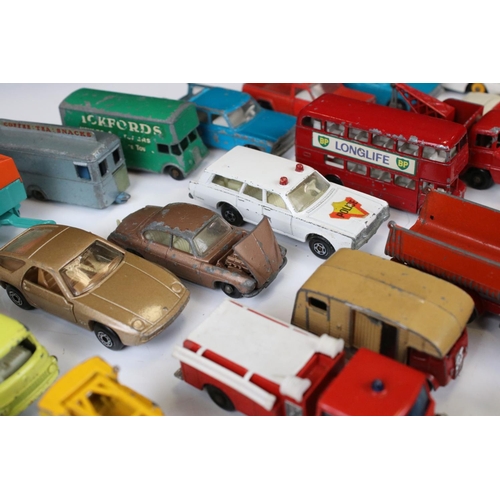 1387 - 40 Mid 20th C onwards play worn diecast models to include Matchbox, Budgie and Charbens featuring ro... 