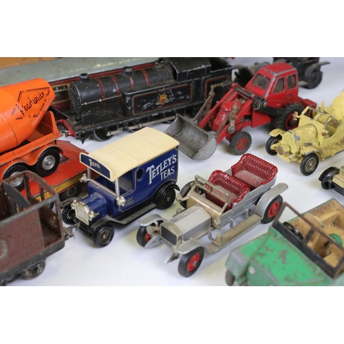 1388 - 21 mid 20th C onwards play worn diecast models to include Dinky, Corgi, Matchbox and Lledo, featurin... 