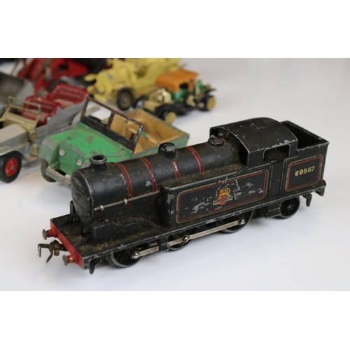 1388 - 21 mid 20th C onwards play worn diecast models to include Dinky, Corgi, Matchbox and Lledo, featurin... 