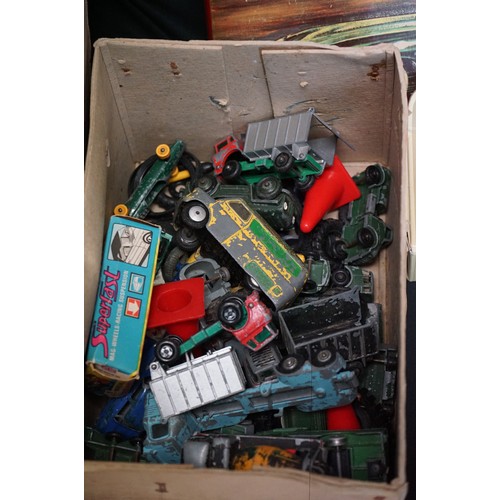 1222 - Collection of mixed toys to include mid 20th C onwards play worn diecast featuring boxed Matchbox Su... 