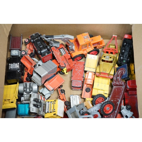 1314 - Over 70 mid 20th C onwards play worn diecast models, mostly Matchbox, also featuring Corgi & Welly, ... 