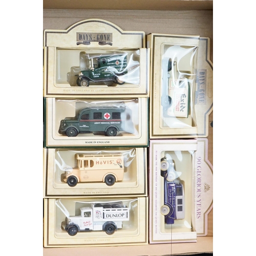 1318 - Boxed Danbury Mint 1949 Jaguar XK 120 diecast model with COA, plus 2 x Franklin Mint The World's Gre... 