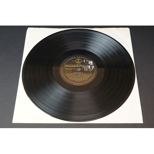 1 - Vinyl - The Beatles Please Please Me on Parlophone PMC 1202 mono with black and gold labels, Dick Ja... 