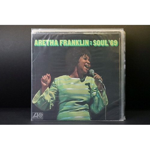 113 - Vinyl - 19 original, many UK albums by Female Soul artists, to include: Patti LaBelle & Her Belles –... 